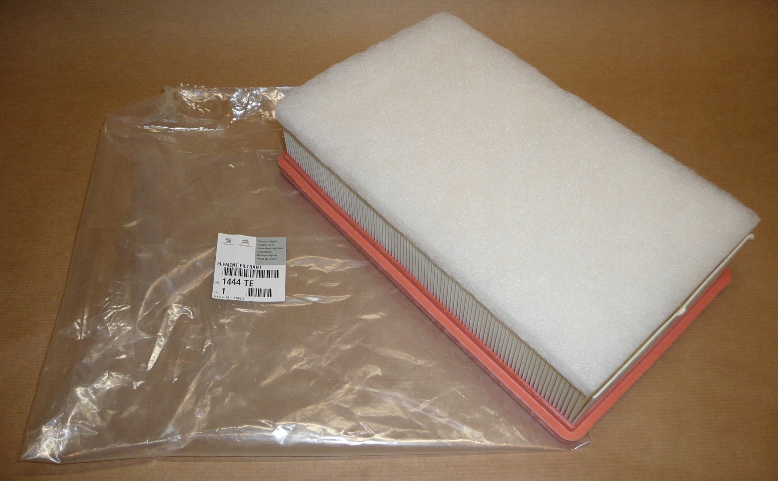 Citroen OE 1444TE filtr powietrza 2.0HDI 16V C4 PICASSO/307 ORG