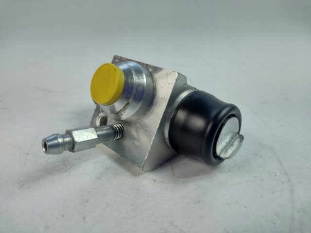 Cylinderek hamulcowy LPR LPR4371